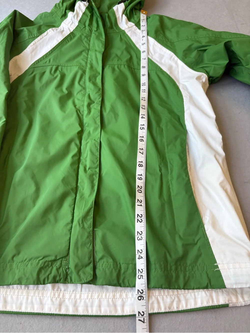 Columbia Women’s Green White Lightweight Hooded Waterproof Nylon Rain Jacket SzM